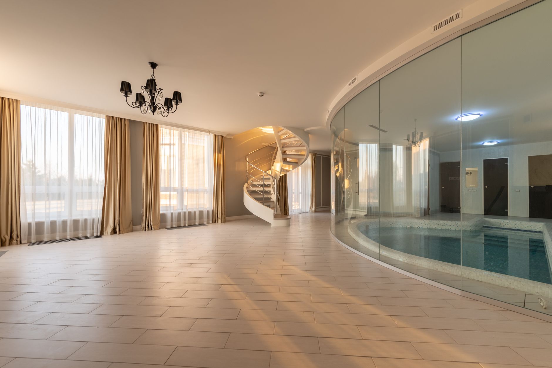 Constructeur de piscine de luxe à Tours